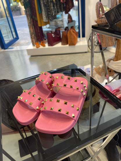 Summer slippers